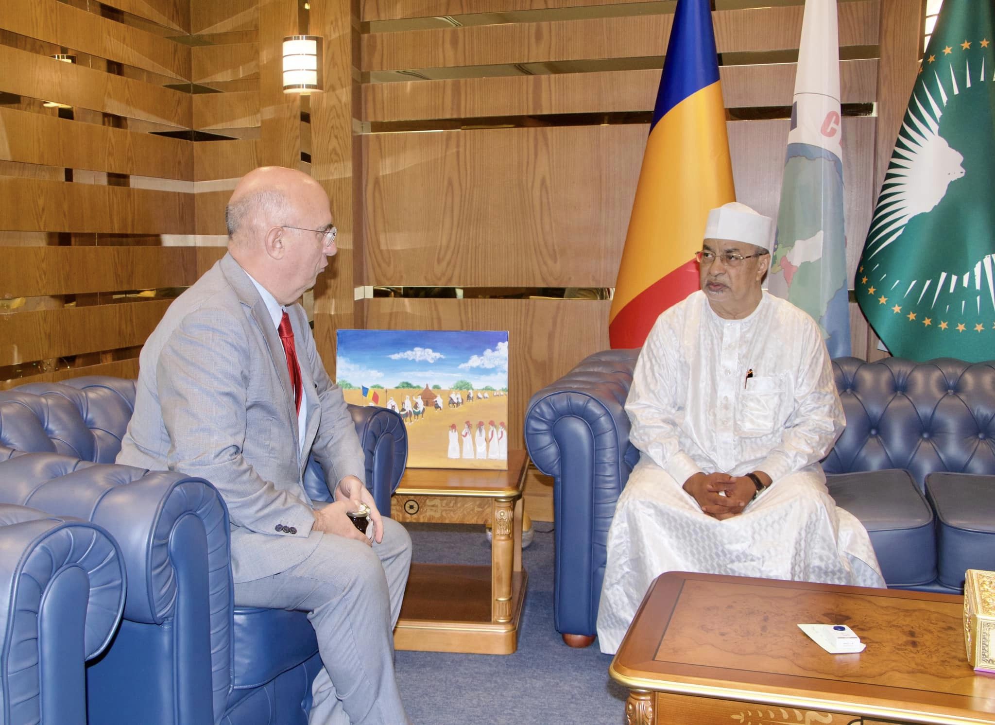 Tchad : l’ambassadeur d’Italie présente le nouveau Consul honoraire