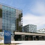 Entre plainte à la CPI et rupture avec la France, le Tchad de Mahamat Idriss Déby est au cœur d'un bras de fer régional. Analyse d'une justice sous influence.